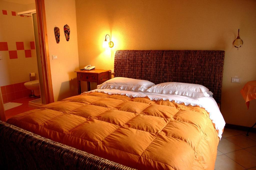 Agriturismo Le Mura Del Gherlo Villa Valeggio sul Mincio Eksteriør billede