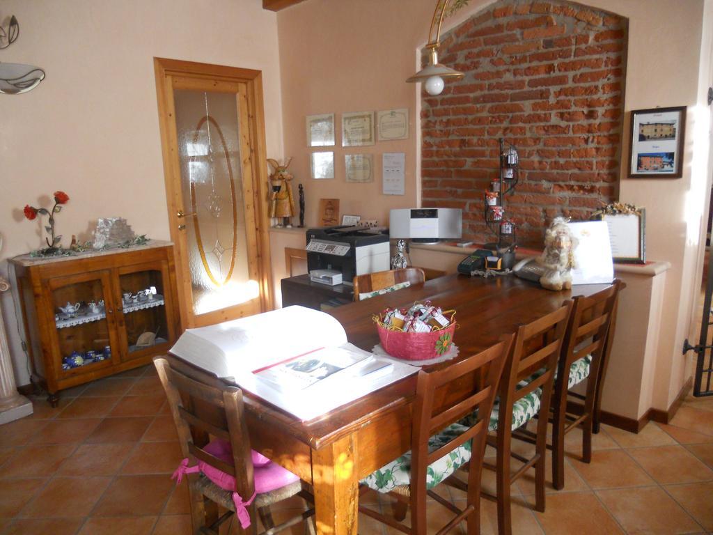 Agriturismo Le Mura Del Gherlo Villa Valeggio sul Mincio Eksteriør billede