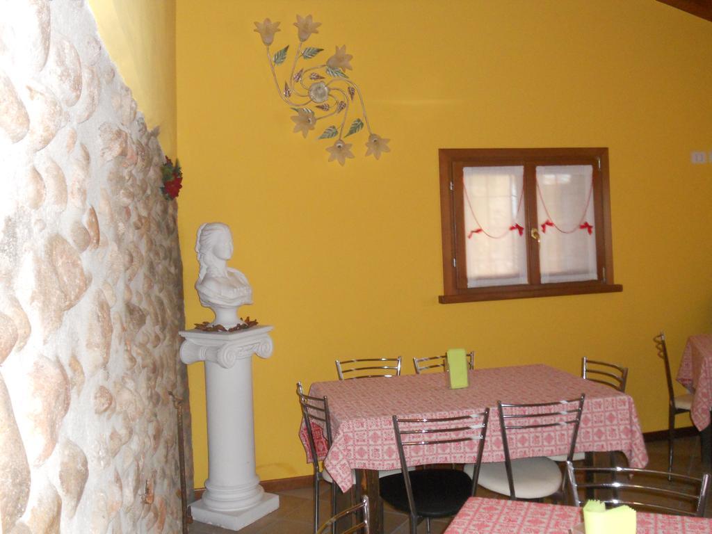 Agriturismo Le Mura Del Gherlo Villa Valeggio sul Mincio Eksteriør billede