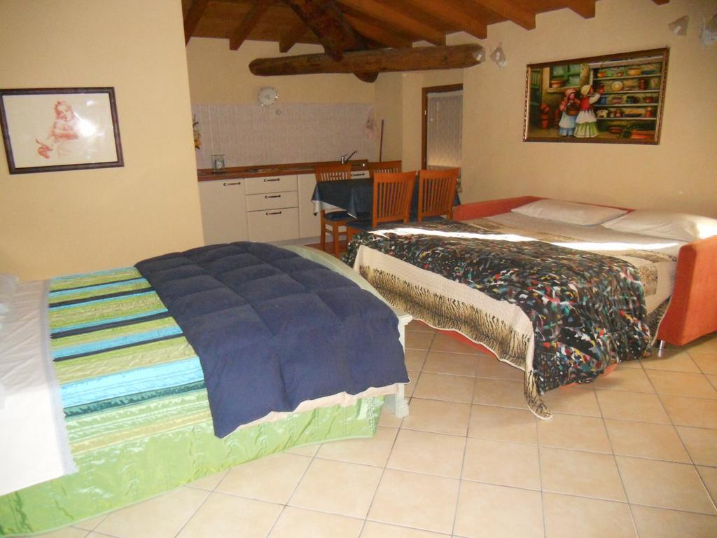 Agriturismo Le Mura Del Gherlo Villa Valeggio sul Mincio Eksteriør billede