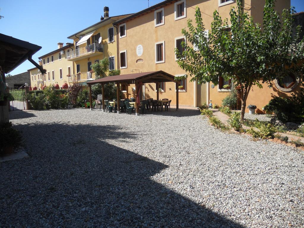Agriturismo Le Mura Del Gherlo Villa Valeggio sul Mincio Eksteriør billede