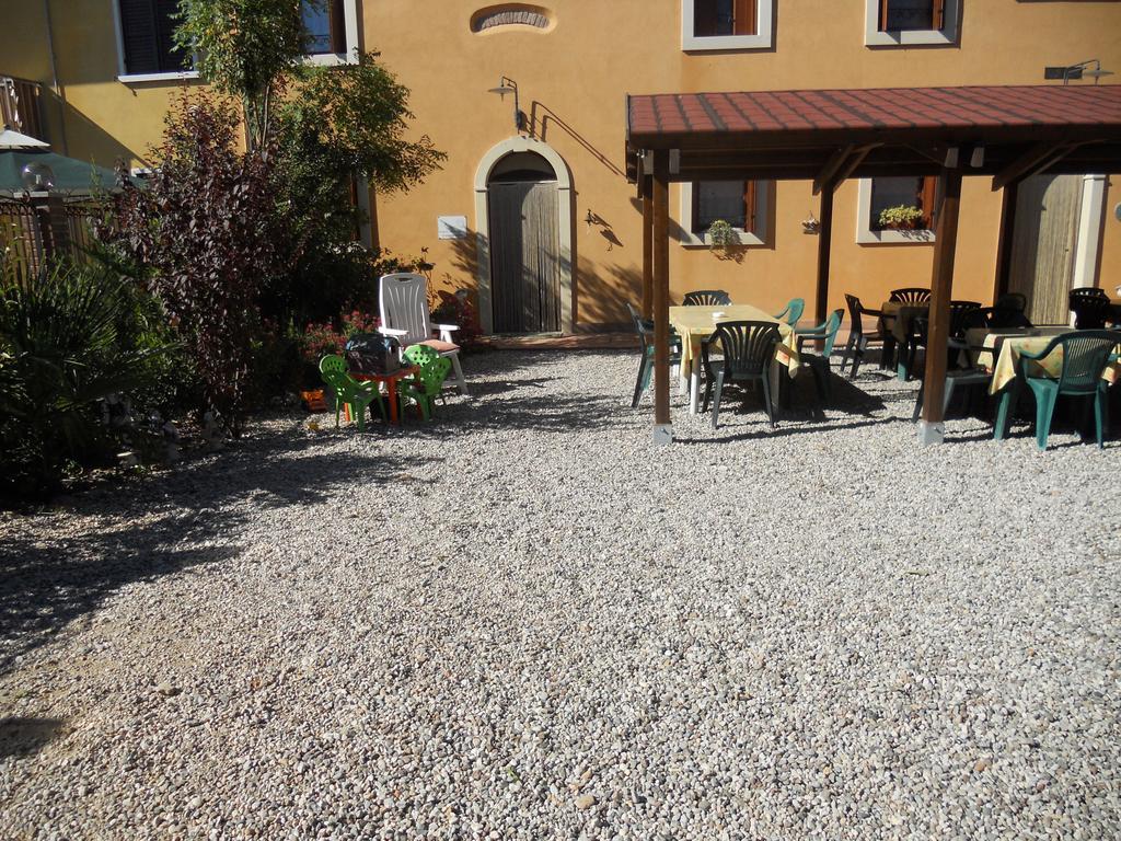 Agriturismo Le Mura Del Gherlo Villa Valeggio sul Mincio Eksteriør billede